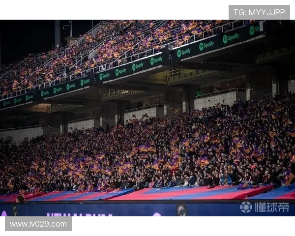 巴萨官方宣布将继续争取回归诺坎普许可并更新季票政策 巴萨官方宣布将继续争取回归诺坎普许可并更新季票政策