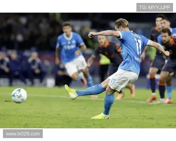 德布劳内右大腿股二头肌严重撕裂或缺阵三个月 德布劳内右大腿股二头肌严重撕裂或缺阵三个月