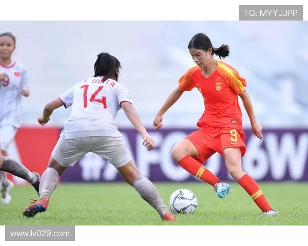 萨尔瓦多视角下中国足球从国家队到青训的全景观察与热爱发展故事